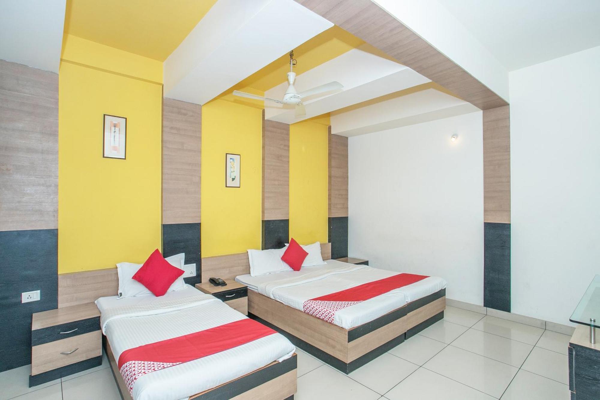 Hotel O Abhimaani Comforts Bangalore Esterno foto