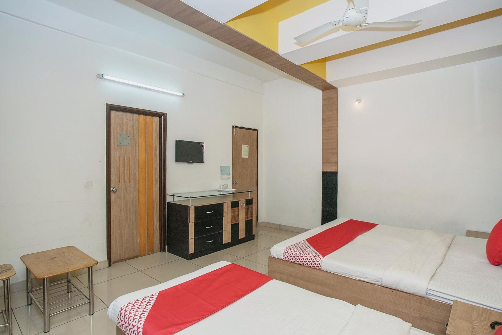 Hotel O Abhimaani Comforts Bangalore Esterno foto