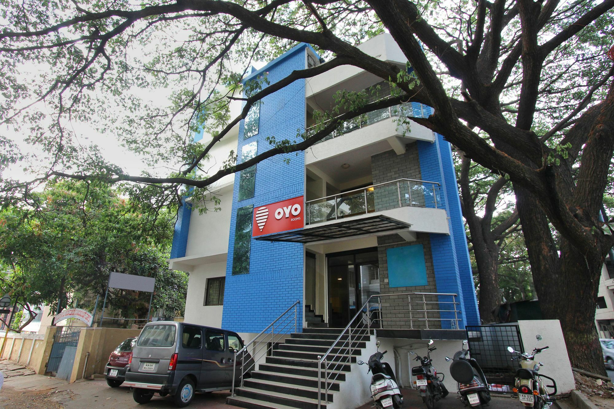 Hotel O Abhimaani Comforts Bangalore Esterno foto