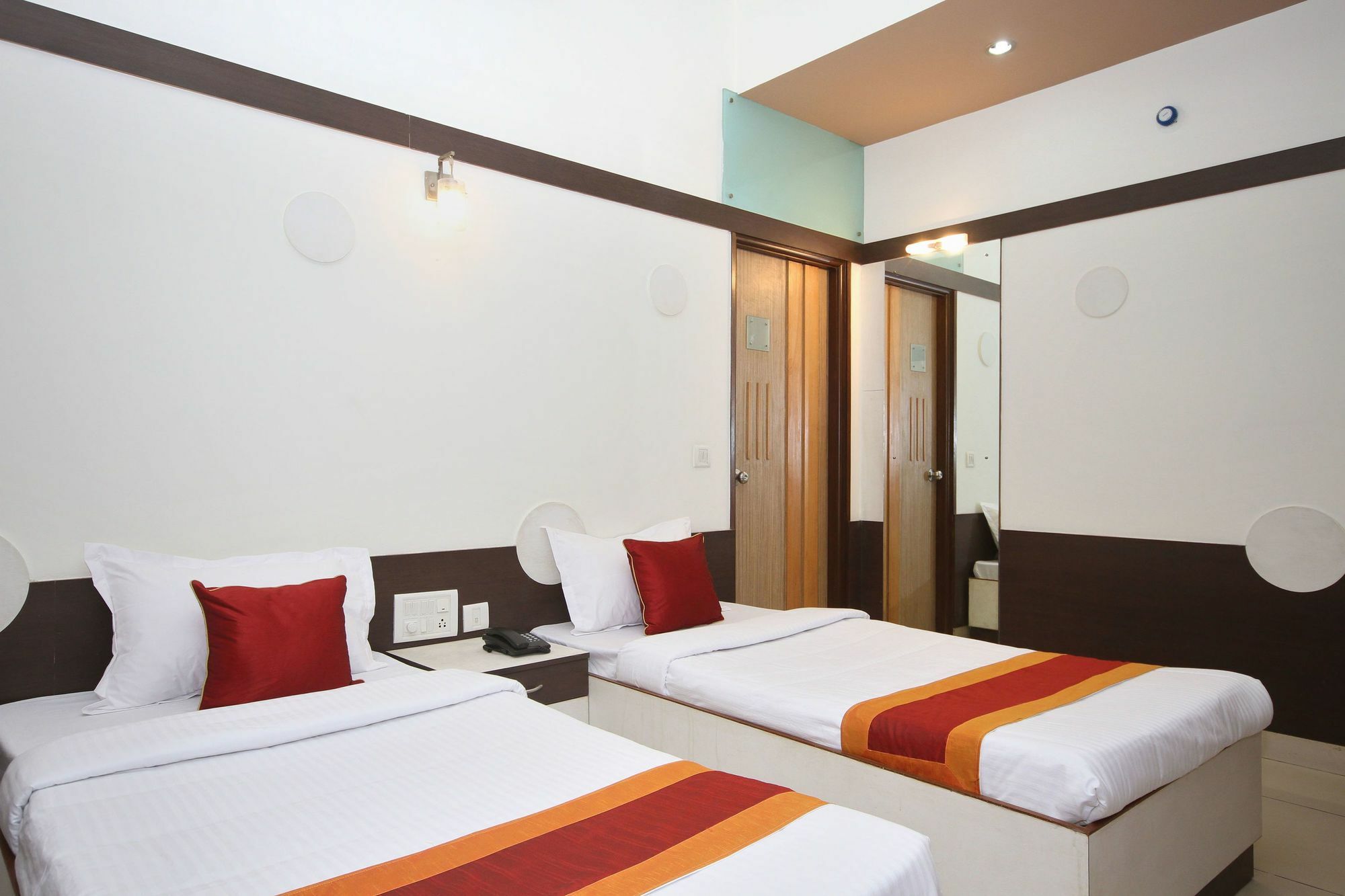 Hotel O Abhimaani Comforts Bangalore Esterno foto
